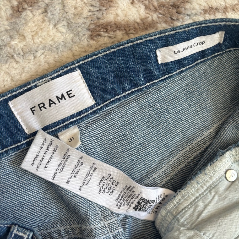 Frame Denim Le Jane Crop in Atrium High Rise Straight Ankle Denim Blue Revolve - Picture 8 of 8